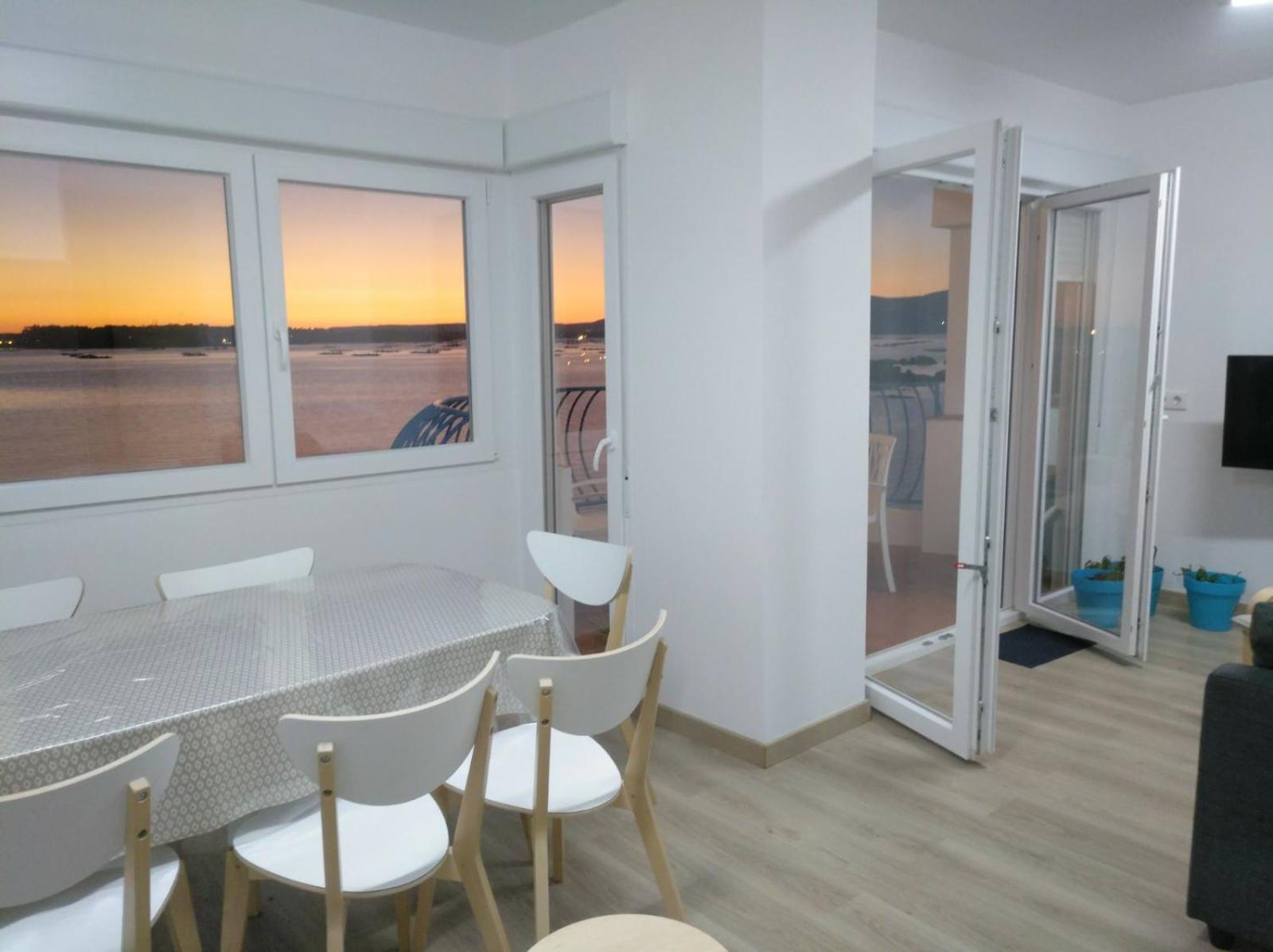 Apartamentos Poniente บียานูเอบา เด อาโรซา ภายนอก รูปภาพ